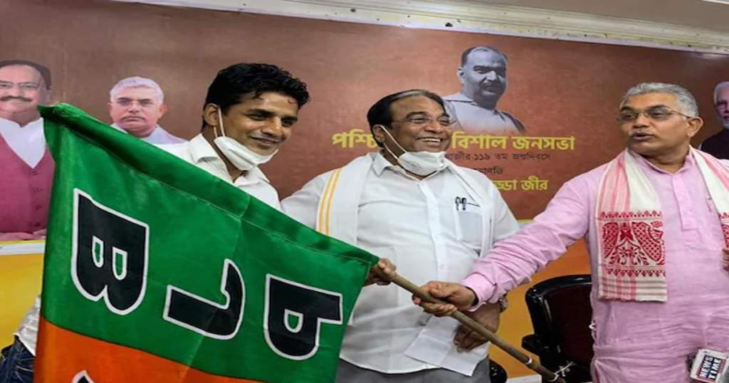 ২৪ ঘণ্টার মধ্যেই নাটকীয় মোড়, রাজনীতি ছাড়ার কথা ঘোষণা মেহতাব হোসেনের