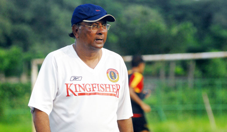 জীবনের লড়াইতে পরাজিত সুভাষ ভৌমিক, শোকস্তব্ধ ময়দান