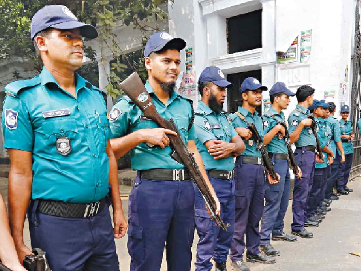 পুলিশের বিরুদ্ধেই খুনের মামলা দায়ের