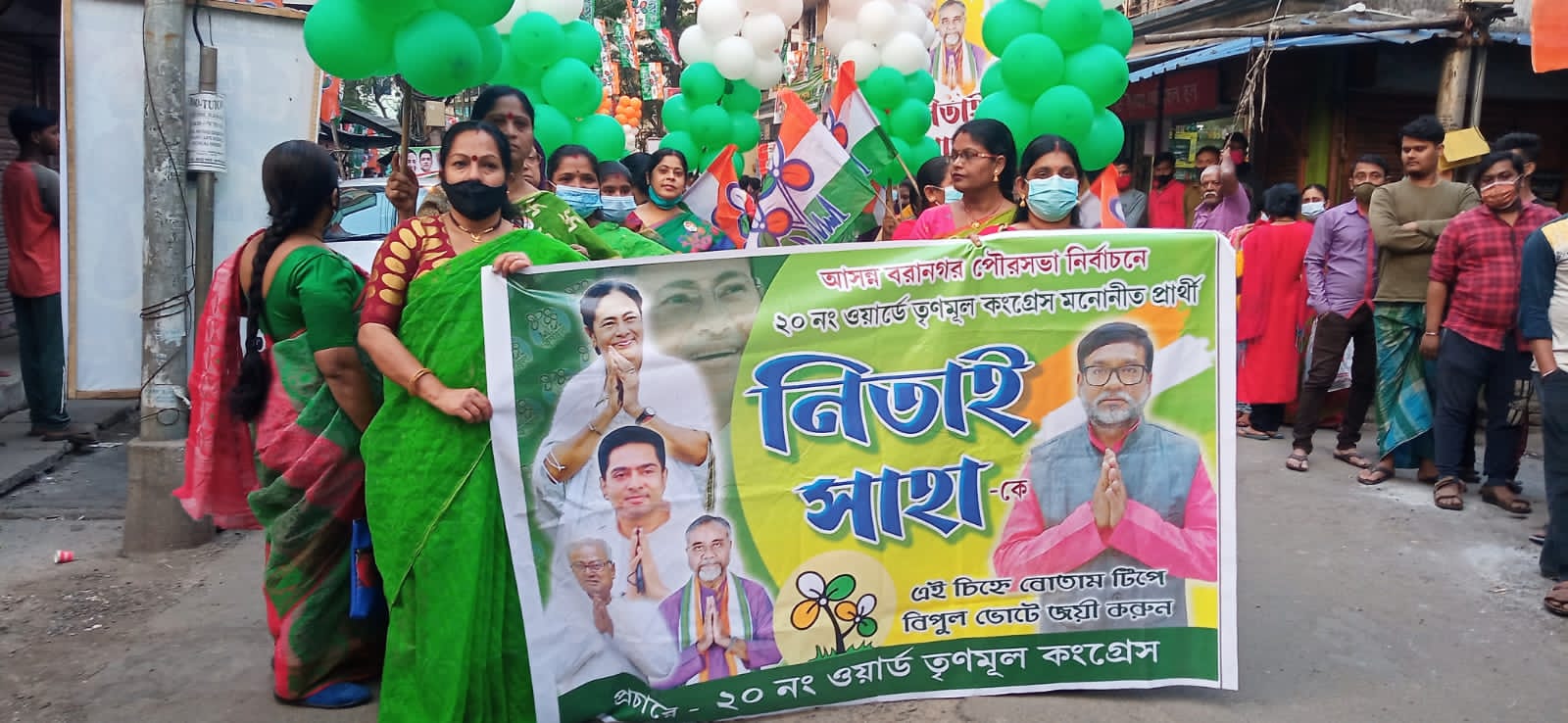 শাসক, বিরোধী লড়াই এখন ইঞ্চিতে ইঞ্চিতে।বরাহনগর পৌরসভা নির্বাচনে শেষ হাসি কে হাসবেন তা স্থির করে ফেলেছেন এলাকার ভোটার।এখন শুধু ফল বেরোনোর অপেক্ষায়