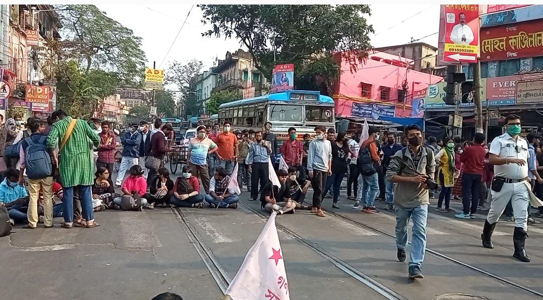 শিক্ষাপ্রতিষ্ঠান খোলার ঘোষণায় ফিরল স্বস্তি