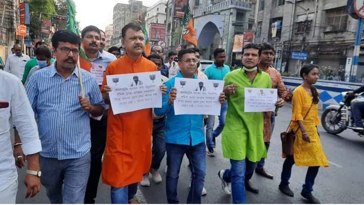 জগন্নাথ সরকারের ওপর হামলা – কলকাতায় প্রতিবাদ বিজেপির শ্রমিক সংগঠনের
