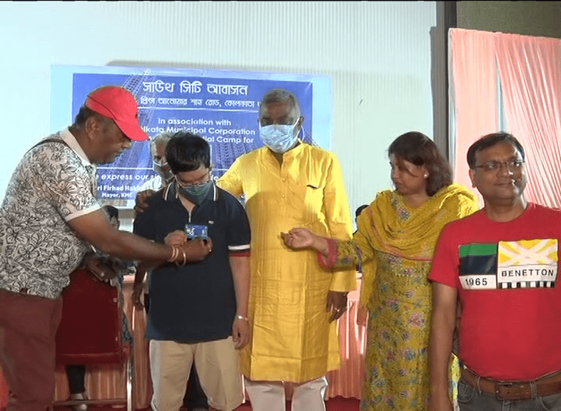 সাউথ সিটি-তে স্বাস্থ্য সাথী ! জমা পড়লো পাঁচশো আবেদন।