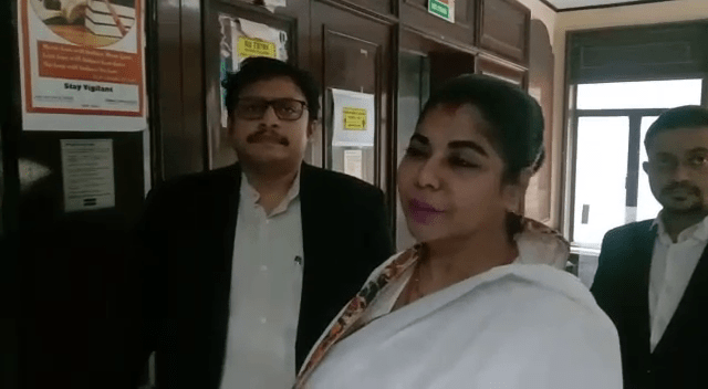 “কমিশনে আস্থা নেই, কেন্দ্রীয় নির্বাচন কমিশনে যাবো।” বললেন বিজেপি নেত্রী ভারতী ঘোষ