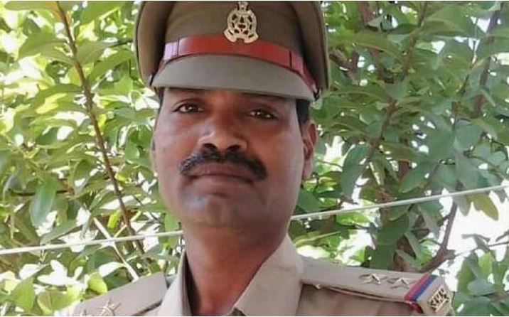 যোগীরাজ্যে থানার ধর্ষণ, গ্রেফতার অভিযুক্ত অফিসার