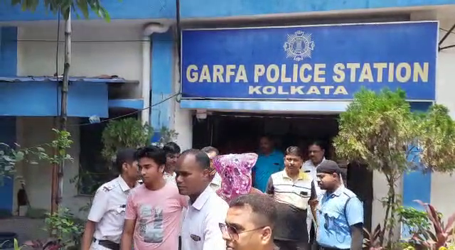 গড়ফায় তরুণীকে শ্বাসরোধ করে খুন, গ্রেফতার প্রেমিক