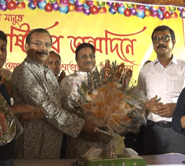 অজিত বন্দ্যোপাধ্যায়ের জন্মদিনে মিলে মিশে একাকার গোটা ময়দান