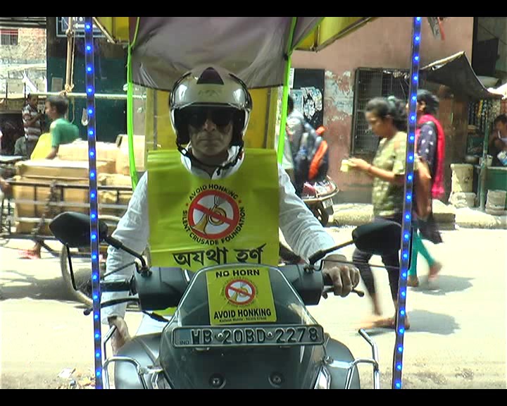 অকারণে হর্ন নয়, পরিবেশ দিবসে কলকাতা জুড়ে প্রচার নো-হর্কিং ম্যান কৈলাস মোহতার