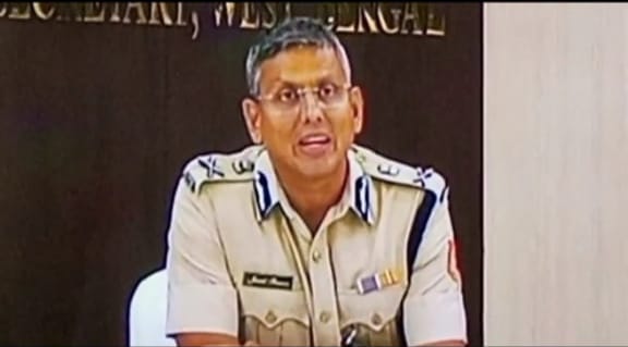 বিশৃঙ্খলা করা ও বিশৃঙ্খলা সৃষ্টির পিছনে থাকা কাউকে রেয়াত নয়। নবান্নে জানালেন জাভেদ শামিম।