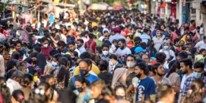 উর্ধ্বমুখী গ্রাফে আতঙ্ক