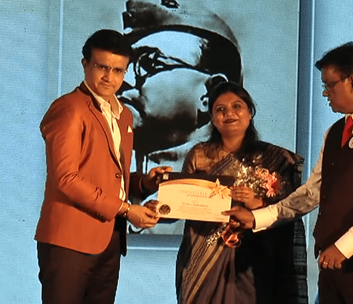 স্বাধীনতা দিবসে নেতৃত্বের পাঠ দিলেন মহারাজ