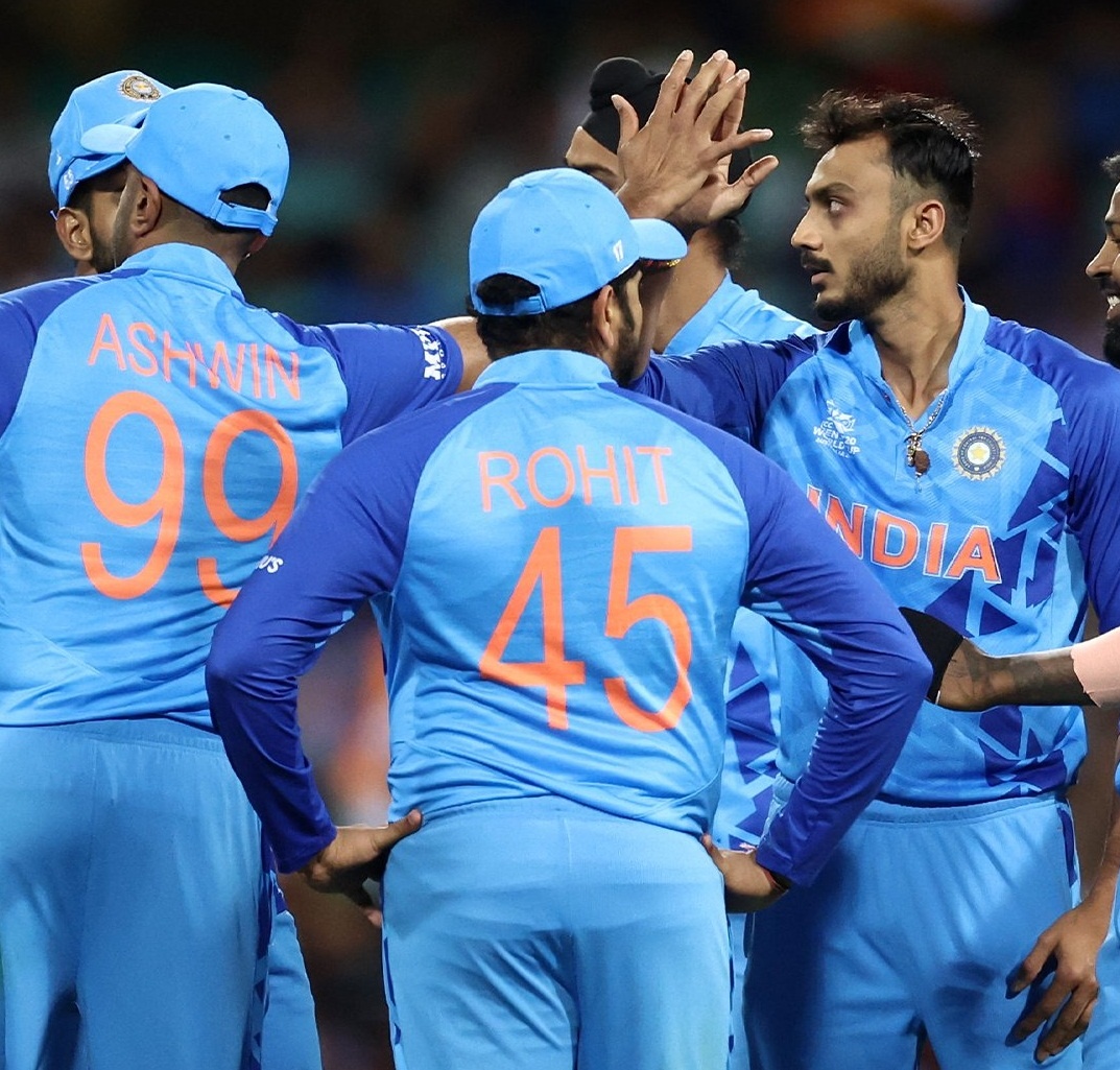 বিশ্বকাপে দ্বিতীয় জয় বিরাট, রোহিতদের