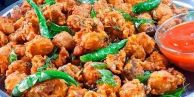 Tasty Bites : শীতের বিকেলে গরম গরম পেঁয়াজ কলি ও মুসুর ডালের যুগলবন্দী