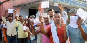 Loksabha Election 2024 : প্রথম দফার ভোটে উত্তপ্ত উত্তরপ্রদেশ, যোগীরাজ্যে বুথ দখলের অভিযোগ বিজেপির বিরুদ্ধে