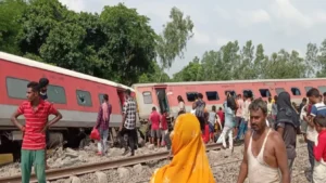 লাইনচ্যুত ডিব্রুগড় এক্সপ্রেস