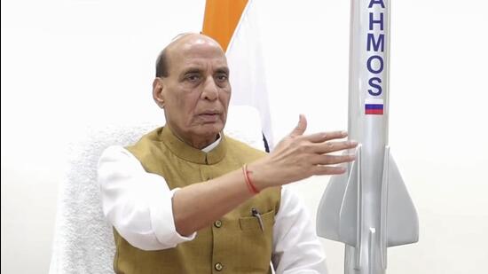 ভারত-পাক যুদ্ধ আবহে ক্ষেপনাস্ত্র ‘ব্রহ্মস’-এর নতুন ইউনিট উদ্বোধন