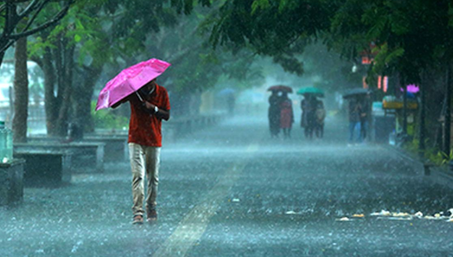 রাজ্যের আকাশে দুর্যোগের মেঘ, ব্যাপক বৃষ্টি বৃহস্পতিবারে