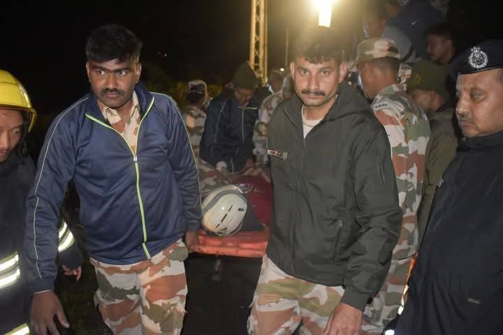 ভয়াবহ দূর্ঘটনা সিকিমে, রাস্তা থেকে গাড়ি তিস্তায়