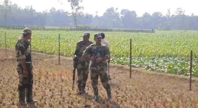 সীমান্তে ১৭২ কিমি এলাকার মধ্যে প্রায় ১৮ কিমি এলাকা অরক্ষিত! ঢুকছে বাংলাদেশিরা ?