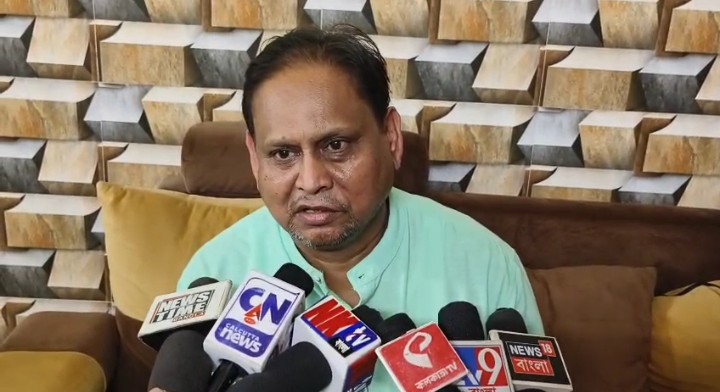 “মুর্শিদাবাদের রাজনীতিতে হুমায়ুন কবীর অলরাউন্ডার।” ফের গোল বাঁধালেন হুমায়ূন কবীর !