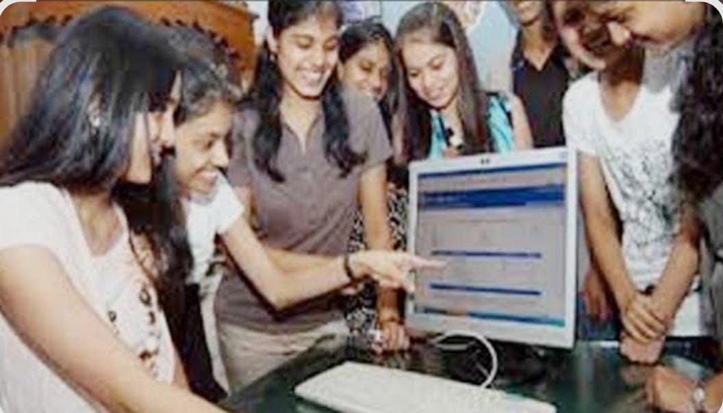 বাধা কাটিয়ে খুলছে স্নাতকের অভিন্ন পোর্টাল