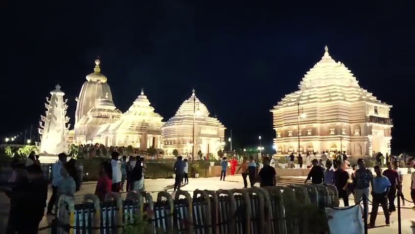 “সাধারণ মানুষের সহযোগিতা চাইছি।” দিঘায় প্রথম বারের রথ নিয়ে বললেন মুখ্যমন্ত্রী