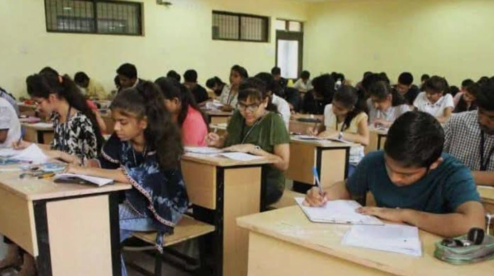 শিক্ষার্থীদের প্রশ্নের উত্তর অনলাইনে, নয়া ভাবনা সংসদের