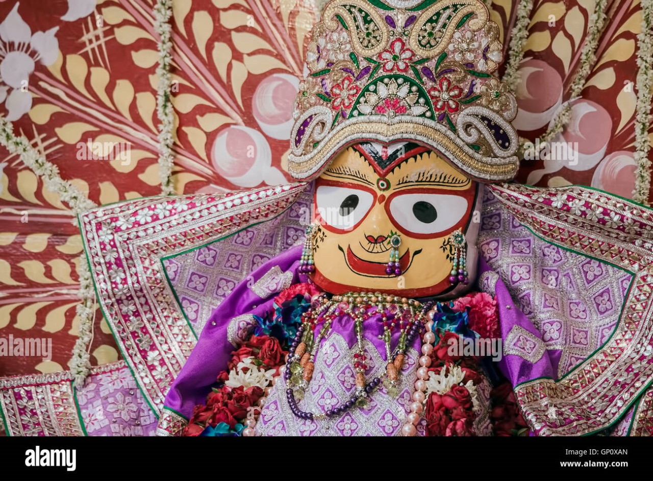 দেবী সুভদ্রার রথের টুকিটাকি..