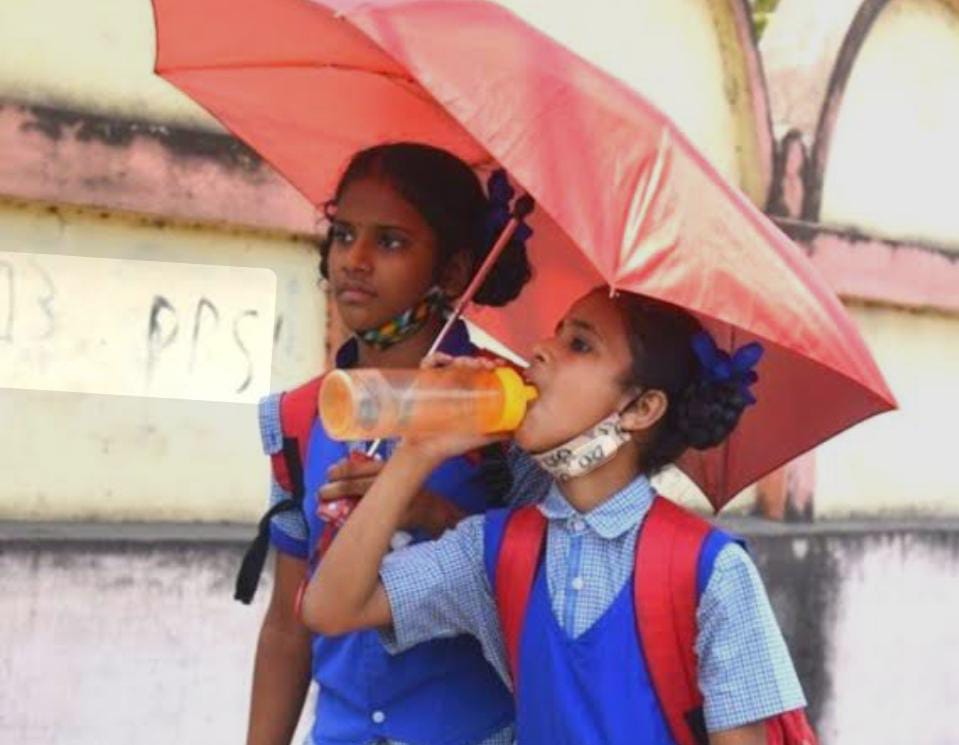 গরমে সকালে ক্লাস প্রাথমিকে