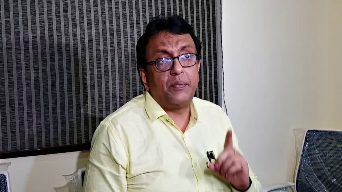 আর চিকিৎসক নন, বাতিল শান্তনু সেনের রেজিস্ট্রেশন