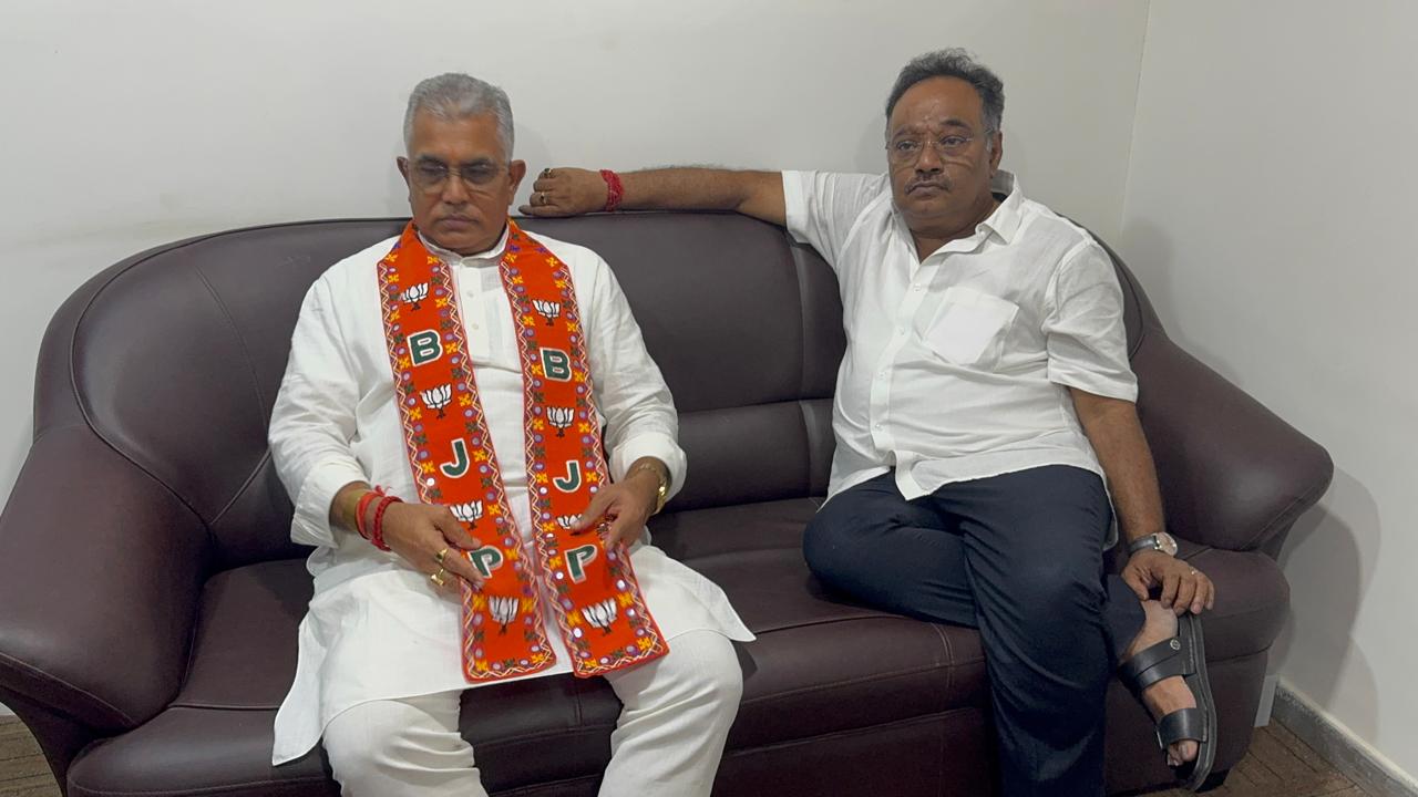 শমীকের সঙ্গে দেখা করে ঝোড়ো ব্যাটিং দিলীপের, ‘দাম আছে তার, বিক্রি হবেন না’ মন্তব্য দিলীপের