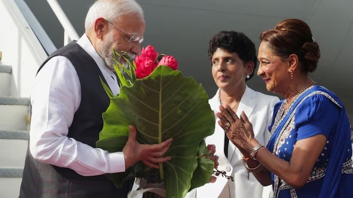 বিদেশেও ভোটব্যাঙ্ক! কাকে ‘বিহার কি বেটি’ বললেন মোদি?